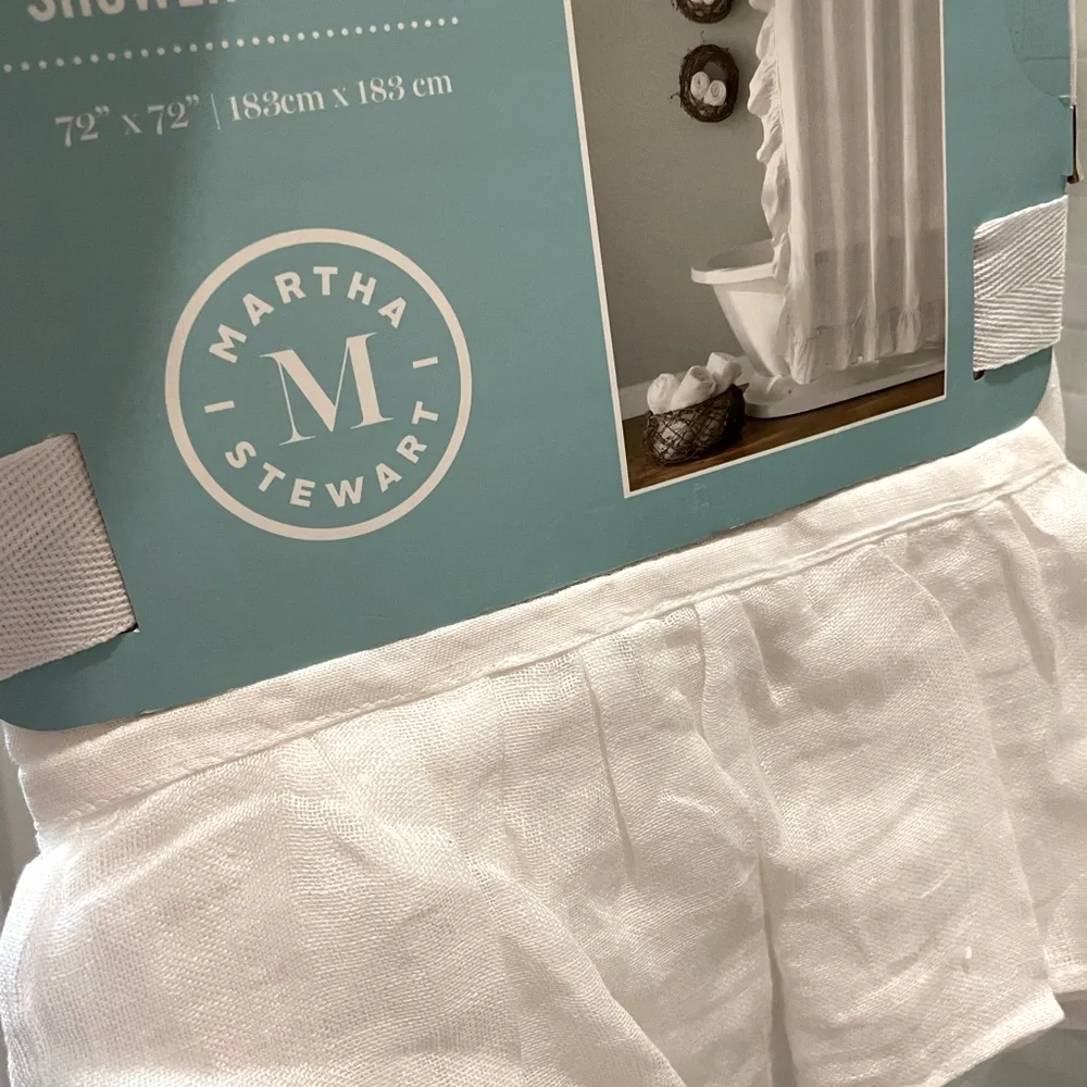 100%Linen Shower Current MARTHA STEWART 72”x 72” Color: White NWT